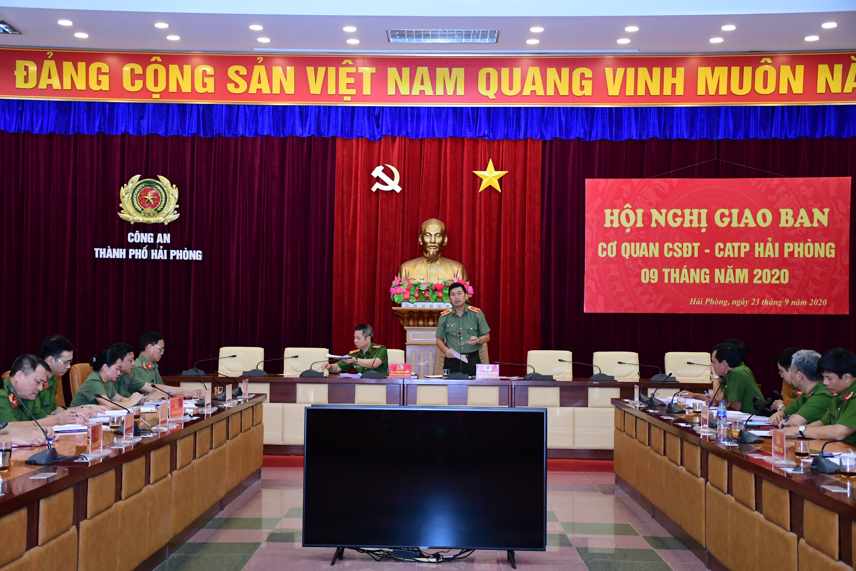 Cơ quan Cảnh sát điều tra Công an thành phố tổ chức giao ban 9 tháng đầu năm 2020
